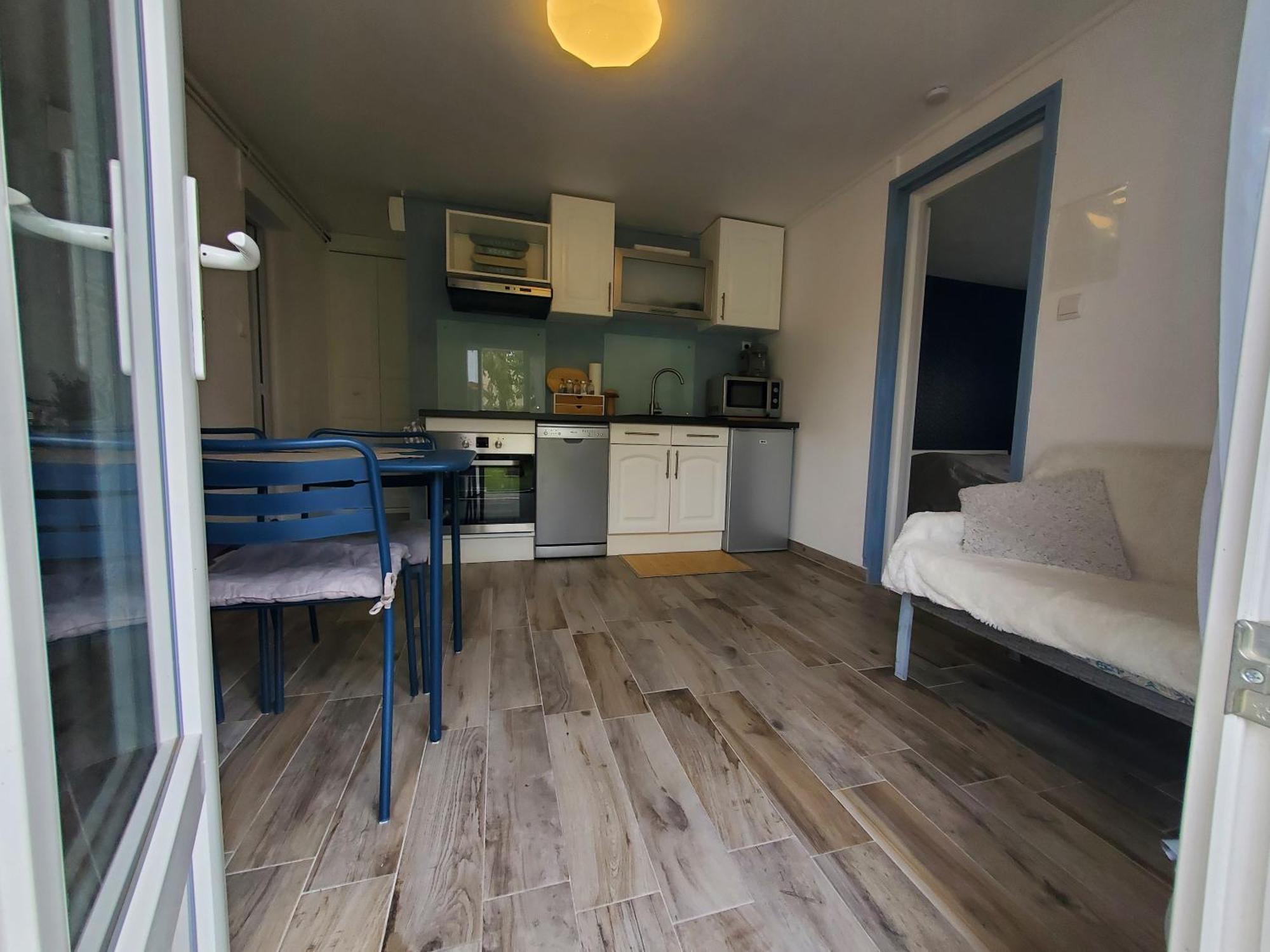 Appart 28m2 avec jardin et parking privés, chambre séparée Milhaud Extérieur photo